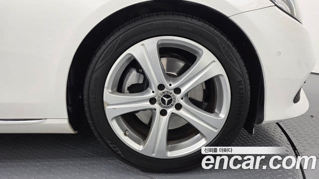 Mercedes-Benz E-Class 2018 — Şəkil 5/20