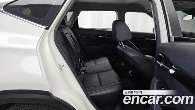 Kia Seltos 2020 — Şəkil 12/20