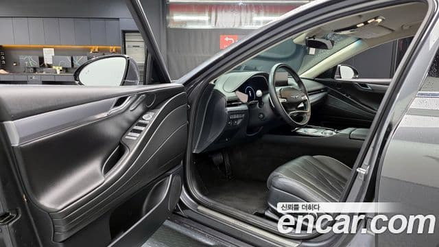 Genesis Electrified G80 2020 — Şəkil 10/20