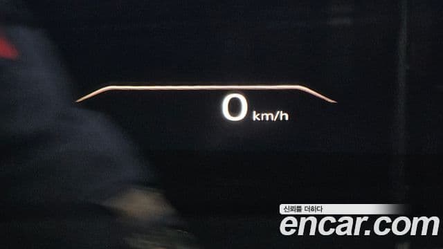 Genesis GV80 2020 — ფოტო 19/20