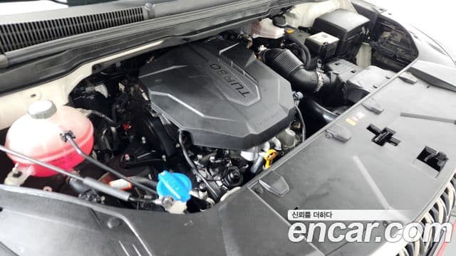 Kia Carnival 2021 — ფოტო 6/20