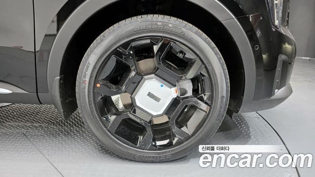 Kia Sorento 2025 — ფოტო 5/20
