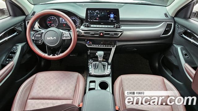 Kia Seltos 2021 — ფოტო 7/20