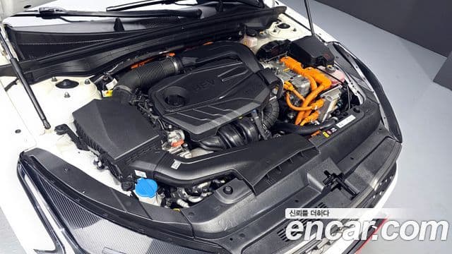 Kia K5 2020 — ფოტო 6/20
