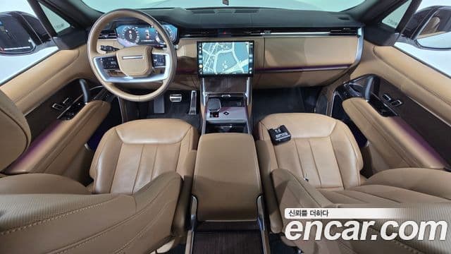 Land Rover Range Rover 2025 — ფოტო 7/20