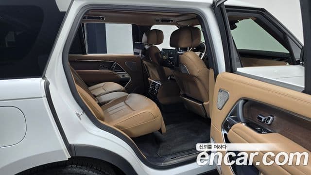 Land Rover Range Rover 2025 — ფოტო 12/20