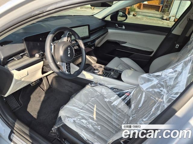 Kia K5 2024 — Şəkil 6/20