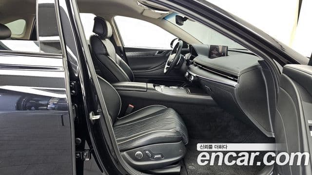 Genesis Electrified G80 2020 — Şəkil 10/20