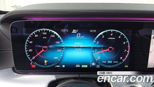 Mercedes-Benz E-Class 2021 — ფოტო 7/20
