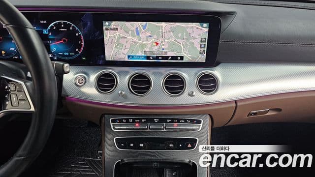 Mercedes-Benz E-Class 2021 — ფოტო 3/20