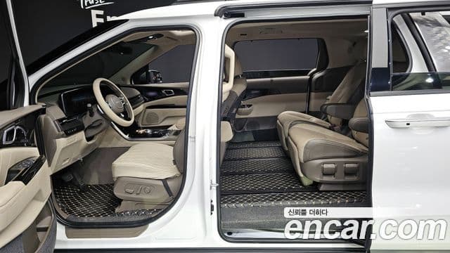 Kia Carnival 2021 — Şəkil 10/20
