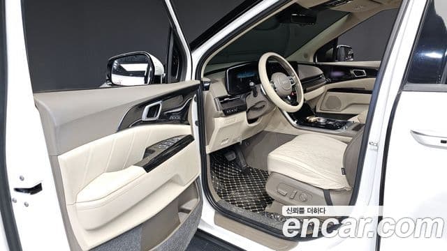 Kia Carnival 2021 — Şəkil 14/20