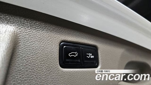 Kia Carnival 2021 — Şəkil 16/20