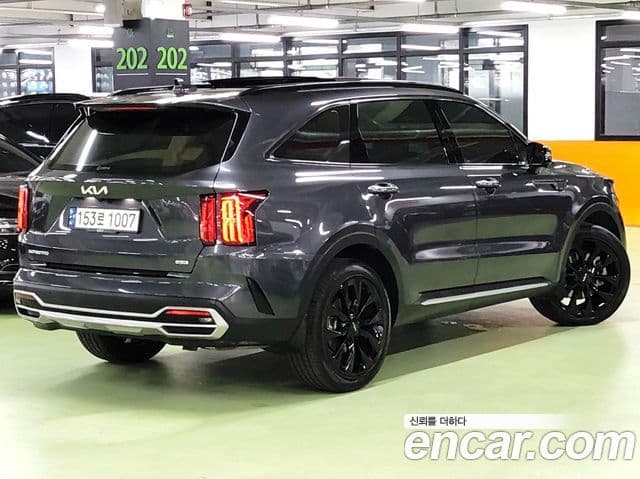Kia Sorento 2022 — Şəkil 2/20