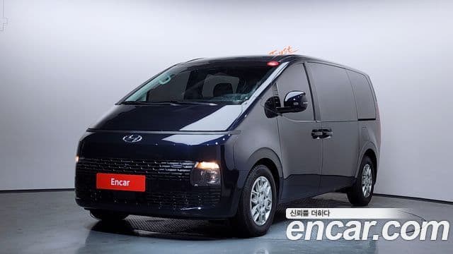 Hyundai Staria, 2023