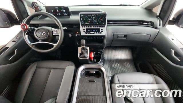 Hyundai Staria 2023 — Şəkil 7/20