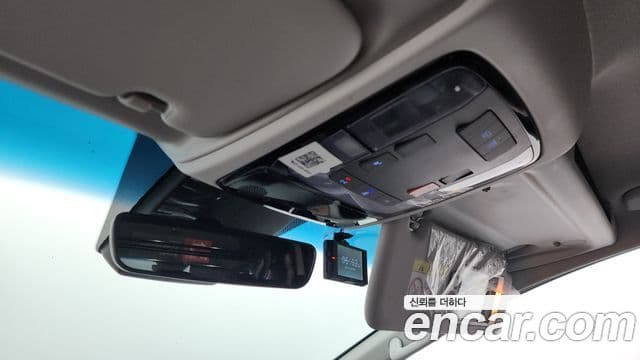 Hyundai Staria 2023 — Şəkil 19/20