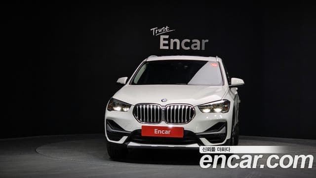 BMW X1 2022 — ფოტო 3/20