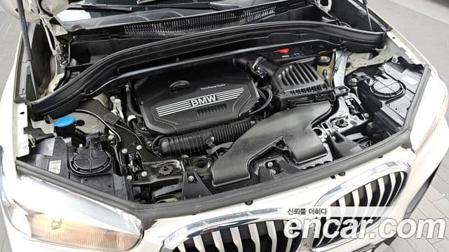 BMW X1 2022 — ფოტო 6/20