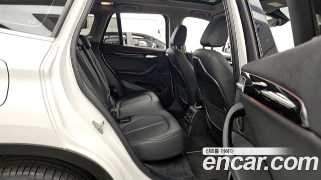 BMW X1 2022 — ფოტო 12/20