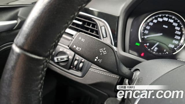 BMW X1 2022 — ფოტო 19/20