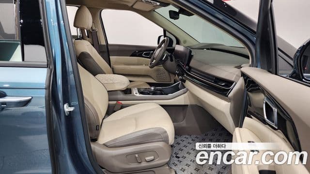 Kia Carnival 2023 — Şəkil 11/20