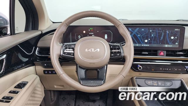 Kia Carnival 2023 — Şəkil 13/20