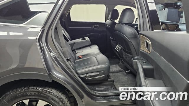 Kia Sorento 2021 — Şəkil 12/20