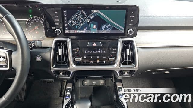 Kia Sorento 2021 — Şəkil 15/20