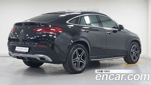 Mercedes-Benz GLE-Class 2021 — Şəkil 1/17