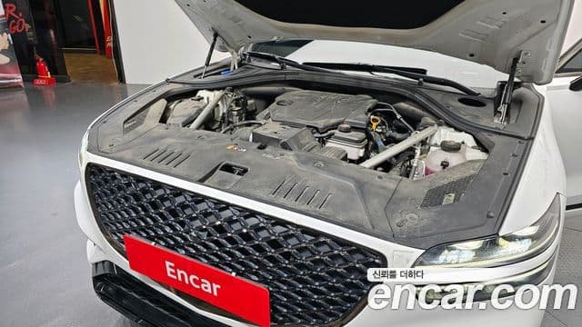Genesis GV70 2021 — ფოტო 6/20