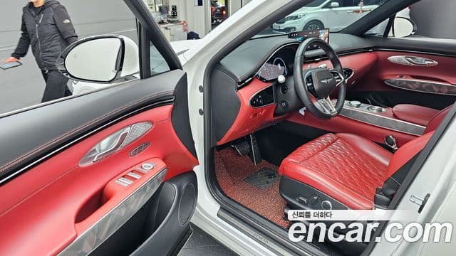 Genesis GV70 2021 — ფოტო 10/20