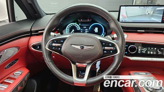 Genesis GV70 2021 — ფოტო 13/20
