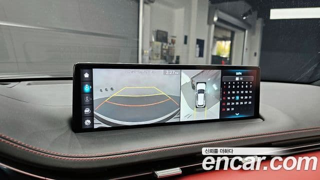 Genesis GV70 2021 — ფოტო 18/20