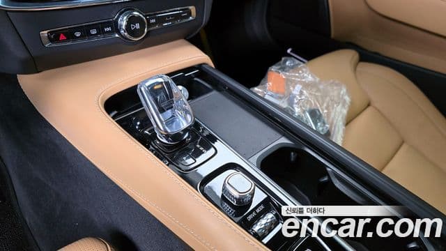 Volvo S90 2020 — ფოტო 9/20