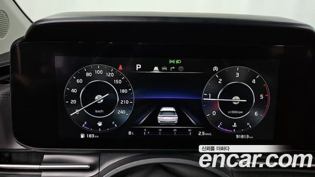 Kia Carnival 2021 — Фото 8/20