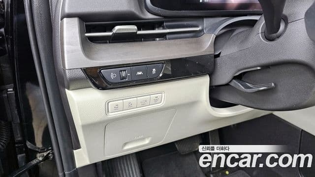 Kia Carnival 2021 — Фото 16/20