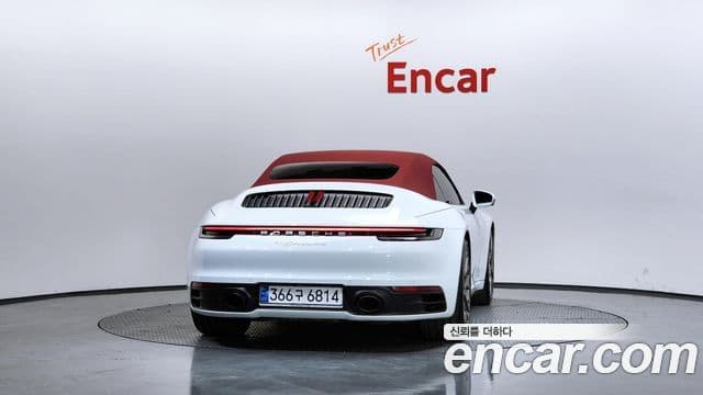 Porsche 911 2021 — ფოტო 4/20