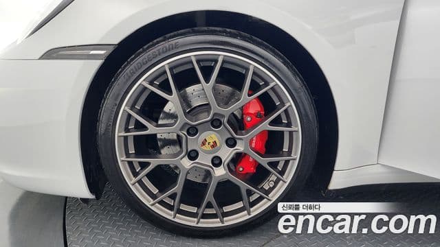 Porsche 911 2021 — ფოტო 5/20