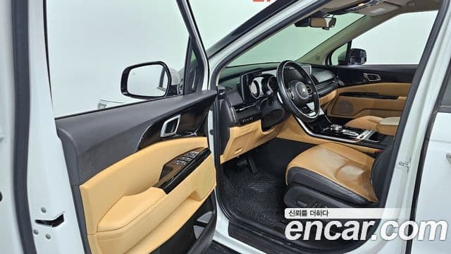 Kia Carnival 2021 — Şəkil 10/20