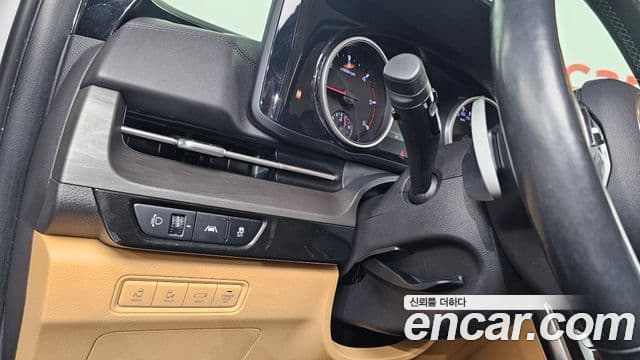 Kia Carnival 2021 — Şəkil 13/20
