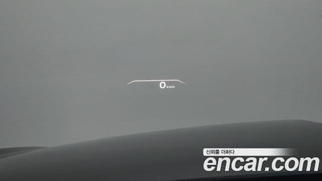 Genesis Electrified G80 2020 — Şəkil 18/20