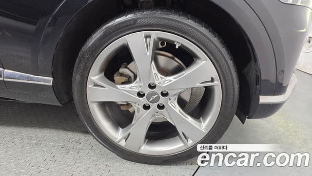 Genesis GV80 2021 — Photo 9/20