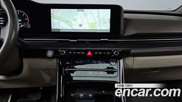 Kia Carnival 2021 — Фото 14/20