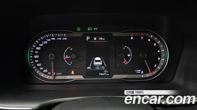 Hyundai Tucson Hybrid 2022 — ფოტო 10/20