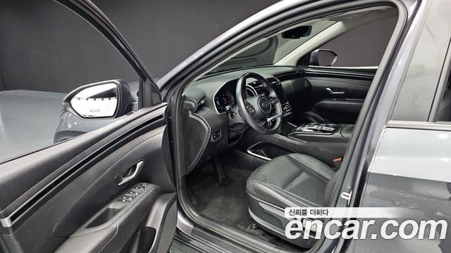 Hyundai Tucson Hybrid 2022 — ფოტო 2/20