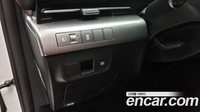 Hyundai Kona 2023 — ფოტო 14/20