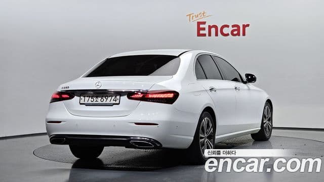 Mercedes-Benz E-Class 2022 — Şəkil 2/20