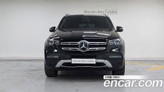 Mercedes-Benz GLE-Class 2020 — ფოტო 2/17