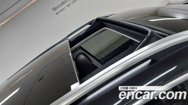 Mercedes-Benz GLE-Class 2020 — ფოტო 12/17
